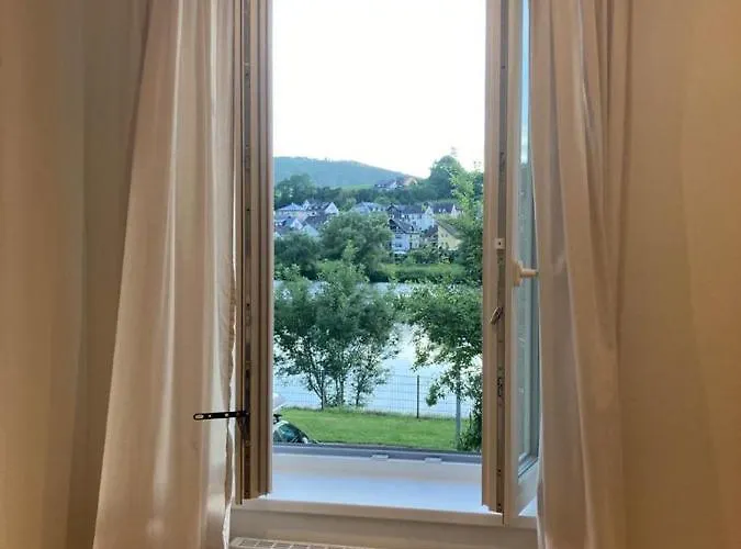 Apartment Hallenbach